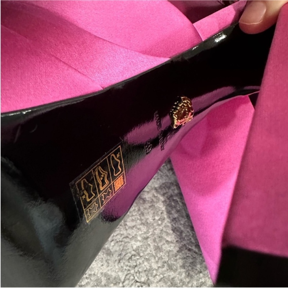 Versace Medusa Double Platform Sandals Pink Satin Platform Pumps 39 US - Picture 5 of 10